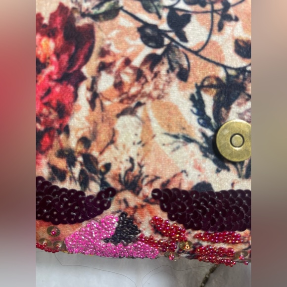 NWT Anthropologie Sparkled Beaded Flora Clutch Purse in Rose/Tyrie w Chain Strap - Picture 5 of 9